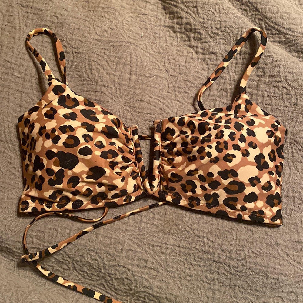 Bikini top